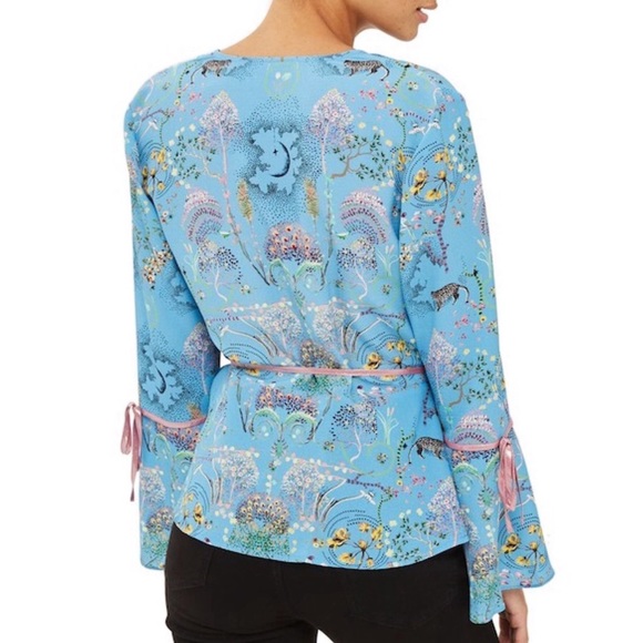 🔴 TOPSHOP Magical Leopard Print Wrap Top sz 6 US Blue - Picture 3 of 12
